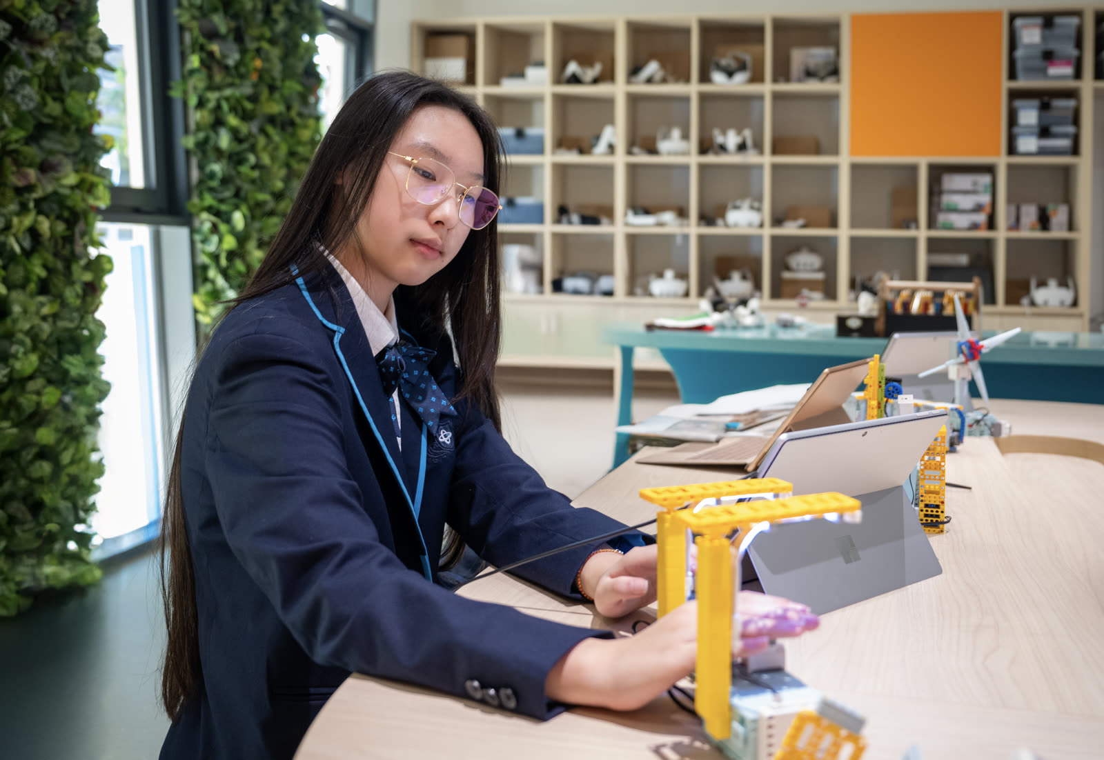 Settling into Dubai and school life at SRI