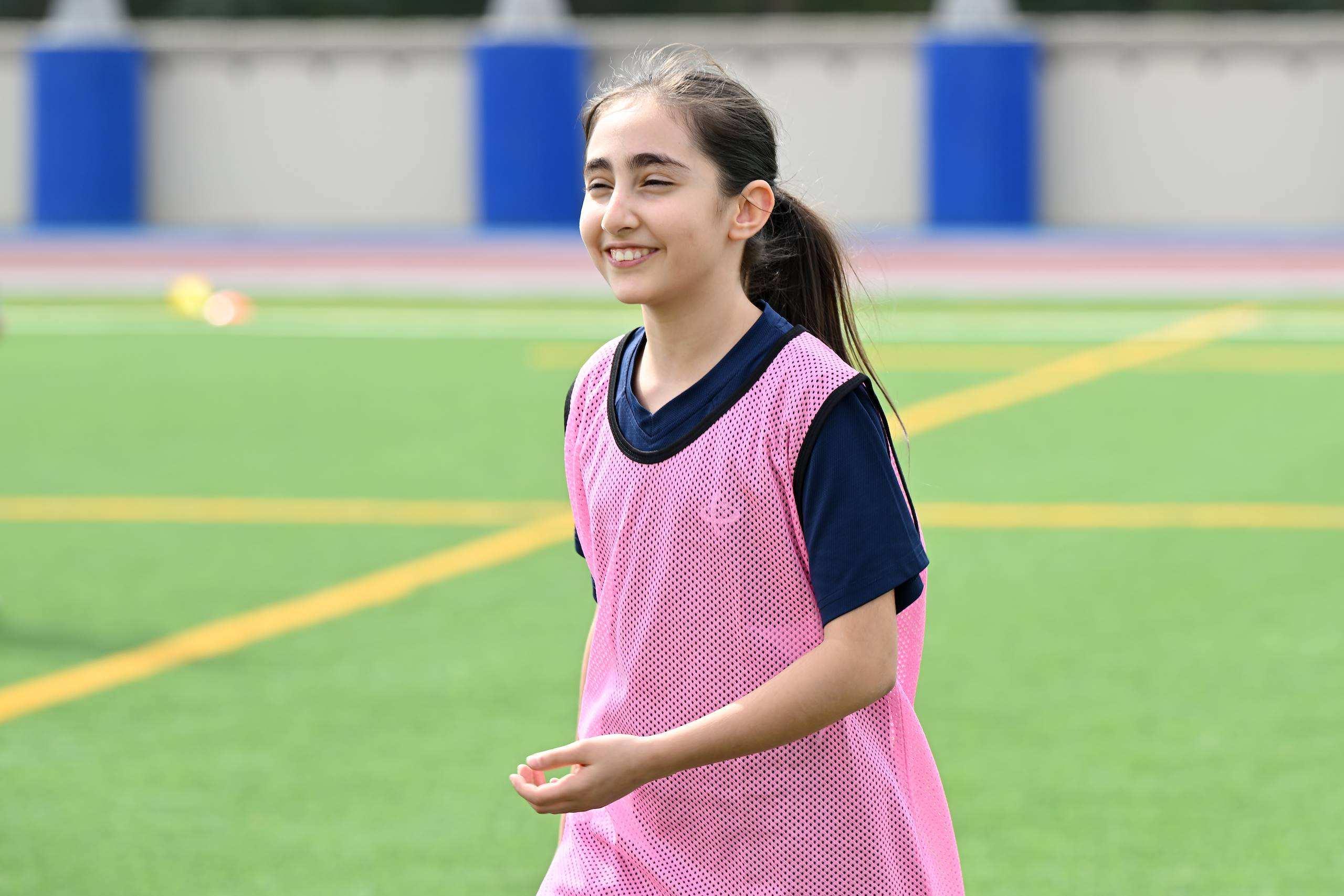 Athletes training on SRI sports facilities in Dubai Sports City